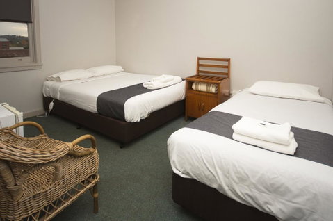 The George Hotel - Surfers Paradise Gold Coast 2