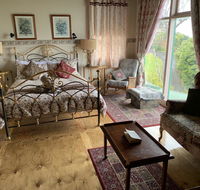 The Goat and Goose Bed  Breakfast - Surfers Paradise Gold Coast