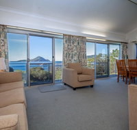 The Helm Unit 5 22 Voyager Close - Surfers Paradise Gold Coast