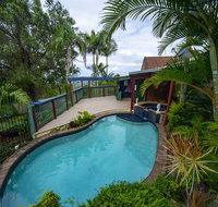 The Hillside Cottage - Surfers Paradise Gold Coast