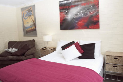 The Mews Motel - Surfers Paradise Gold Coast 3