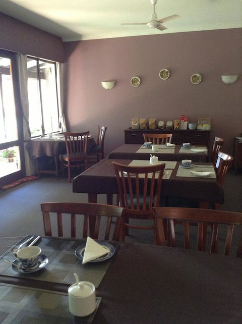 The Noble Grape Guesthouse - Surfers Paradise Gold Coast 3