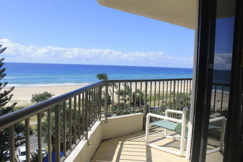 The Rocks Resort - Official - Surfers Paradise Gold Coast 3