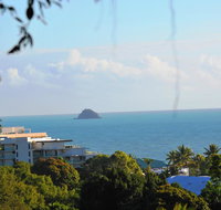 The Sanctuary at Trinity Beach - Surfers Paradise Gold Coast