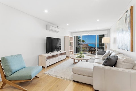The Shoal Apartments Unit 306 6 Bullecourt - Surfers Paradise Gold Coast 1