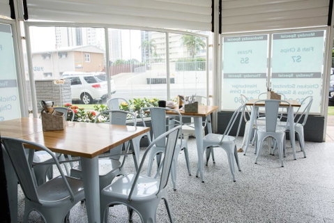 The Shore Apartments - Beachfront - Surfers Paradise Gold Coast 2