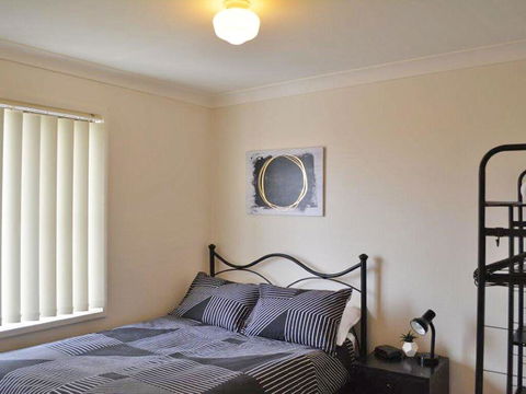 The Verandah', 9 Hanson Avenue - Fantastic Child Friendly Home - Surfers Paradise Gold Coast 1