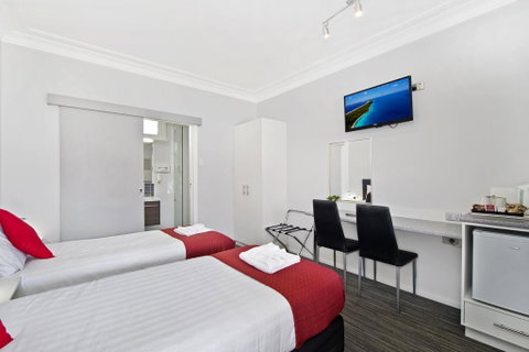 The Wauchope Motel - Surfers Paradise Gold Coast 3