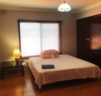 Thomastown antique house room 1 - Surfers Paradise Gold Coast