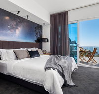 Tinderbox Retreat - Surfers Paradise Gold Coast