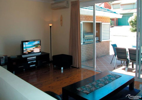 Tomaree Road, 39, Tomaree Palms - Surfers Paradise Gold Coast 2
