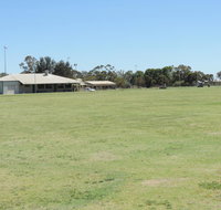 Tooleybuc Country Roads Motor Inn - Surfers Paradise Gold Coast