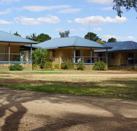 Tooleybuc River Retreat Villas - Surfers Paradise Gold Coast