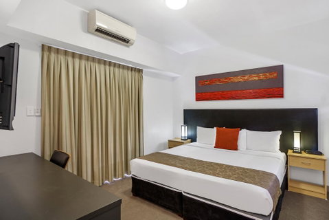 Toowong Inn & Suites - Surfers Paradise Gold Coast 1