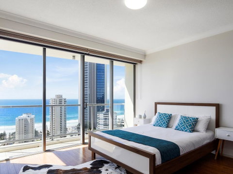 Towers Of Chevron - Private Apartments - Surfers Paradise Gold Coast 2