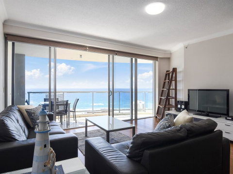 Towers Of Chevron - Private Apartments - Surfers Paradise Gold Coast 1
