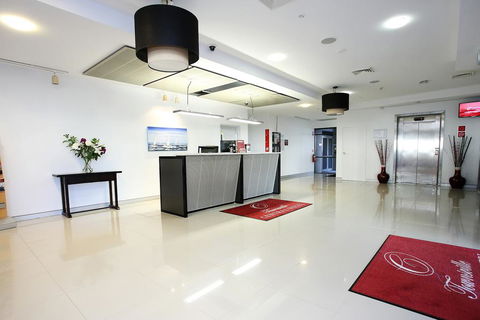 Townsville Central Hotel - Surfers Paradise Gold Coast 3