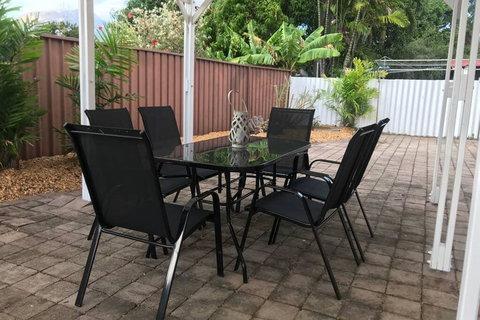 Townsville Wistaria Spacious Home - Surfers Paradise Gold Coast 0