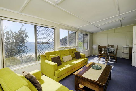 TRADEWINDS - Surfers Paradise Gold Coast 1