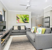 Tranquil Palms  Trinity Beach - Surfers Paradise Gold Coast