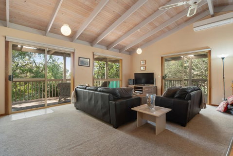 Treeside Retreat - Surfers Paradise Gold Coast 1