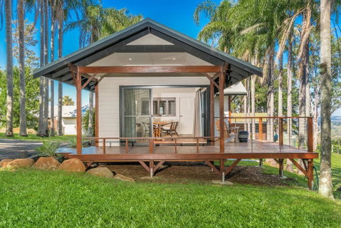 Triloka Lodges - Surfers Paradise Gold Coast 1