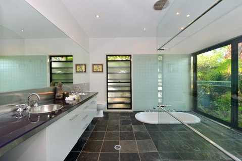 Trinity Beach Hideaway - Surfers Paradise Gold Coast 0