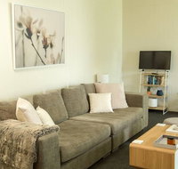 Two Bedroom Gem Short Drive to MONA - Surfers Paradise Gold Coast