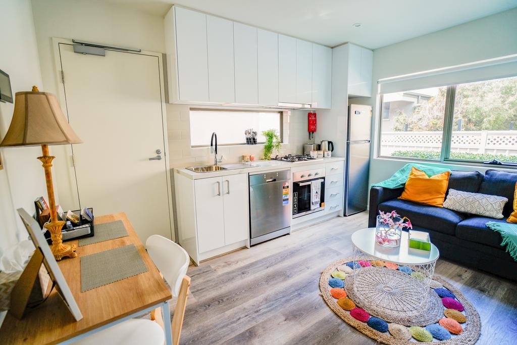 Greenvale VIC Surfers Paradise Gold Coast
