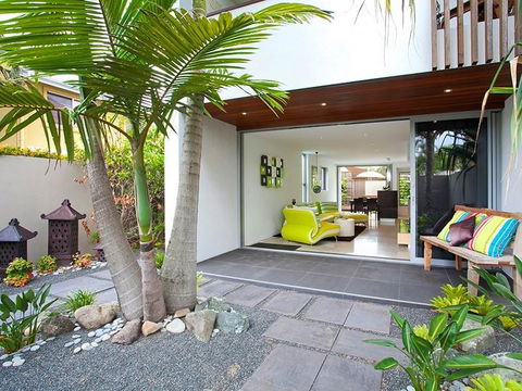U3/27 Noosa Parade, Noosa Sound - Surfers Paradise Gold Coast 0