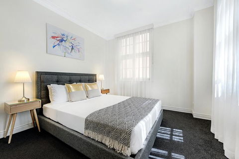ULTIQA Rothbury Hotel - Surfers Paradise Gold Coast 0
