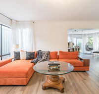 ULTRA SPACIOUS STYLISH HOME IN PRESTONS - SYDNEY - Surfers Paradise Gold Coast