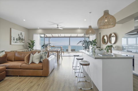 UNIT 35 Whitsundays - Surfers Paradise Gold Coast 0