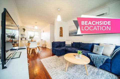 Urban Beach Shack-Metres From The Beach & Cafes - Surfers Paradise Gold Coast 0
