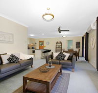 Valley View Townhouse - on the RAIL TRAIL - Surfers Paradise Gold Coast