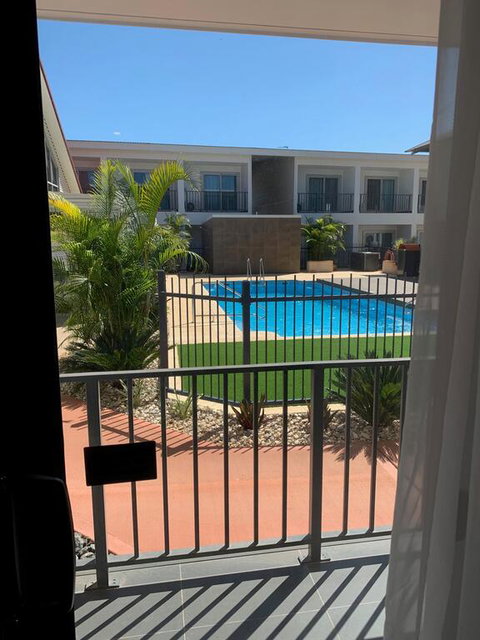 Velocity Motel & Bistro-TWA - Surfers Paradise Gold Coast 0