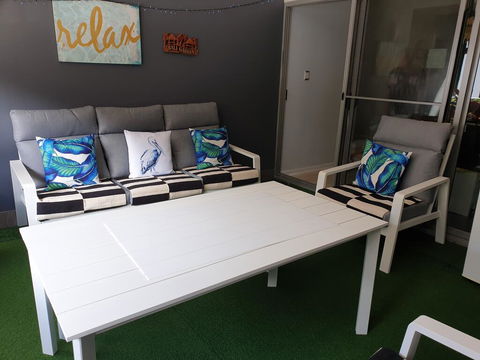 Venetian Canal Apartment-Close To Beaches And Marina - Surfers Paradise Gold Coast 3