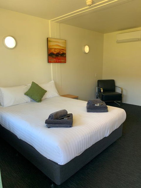 Victoria Village - Surfers Paradise Gold Coast 3