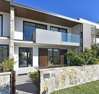 Villa Positano Waterside at Trinity Point - Surfers Paradise Gold Coast