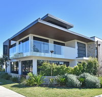 Villa Sorrento Waterside at Trinity Point - Surfers Paradise Gold Coast
