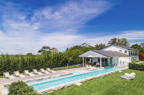 Villa St Helena - Surfers Paradise Gold Coast 1