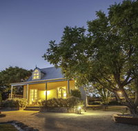 Vineyard Cottages - Surfers Paradise Gold Coast