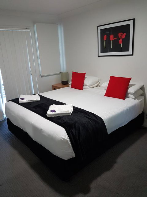 Wallsend Executive Apartments - Surfers Paradise Gold Coast 3