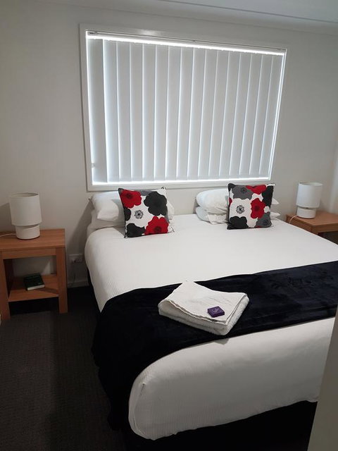 Wallsend Executive Apartments - Surfers Paradise Gold Coast 2