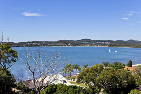 Wanda Point House - Tranquil, Elegant & Dog Friendly - Surfers Paradise Gold Coast 0