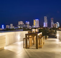 Wanderlust on Water - Surfers Paradise Gold Coast