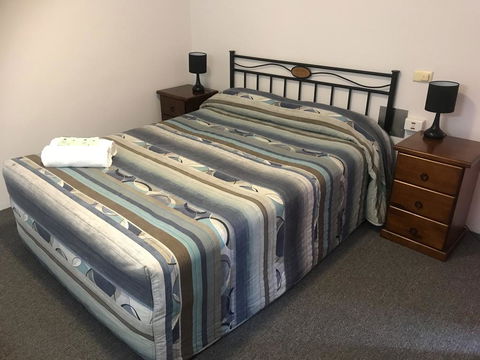 Warrina Motor Inn - Surfers Paradise Gold Coast 1