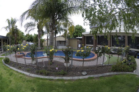 Warrina Motor Inn - Surfers Paradise Gold Coast 3