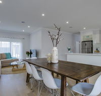 Water Edge Sensation - Surfers Paradise Gold Coast