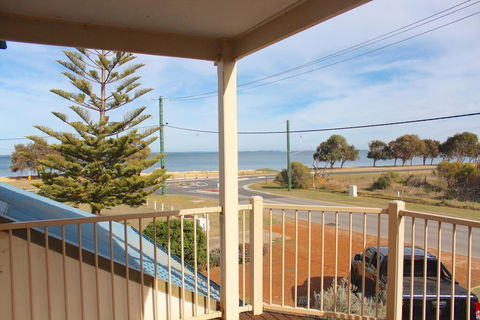 Water Lover's Haven - Surfers Paradise Gold Coast 1